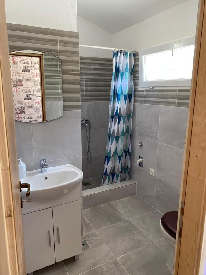 Apartment Peronja Jelsa Seafront