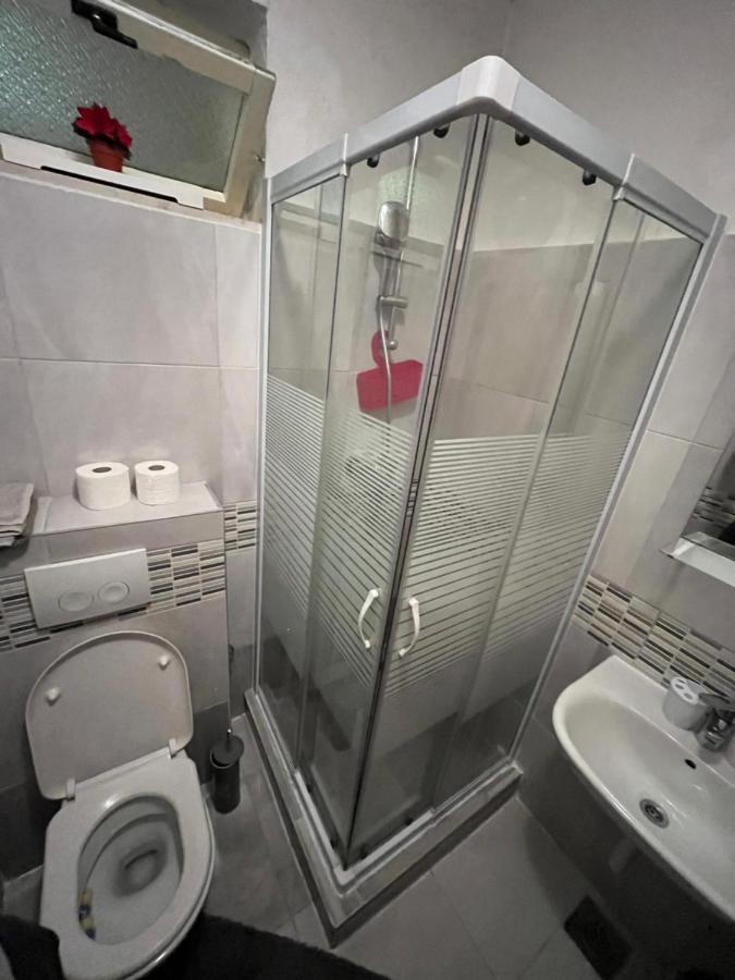 Apartment Peronja Jelsa Seafront *